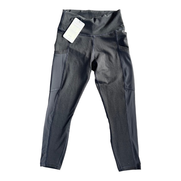 Fabletics Mila High Waisted Pocket Capri Powerhold [Gray] - Picture 4 of 4